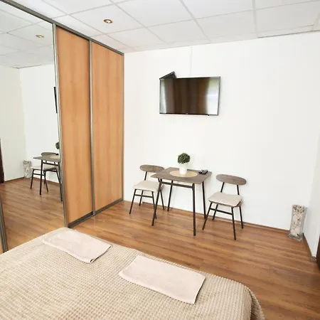 בית הארחה Alexander