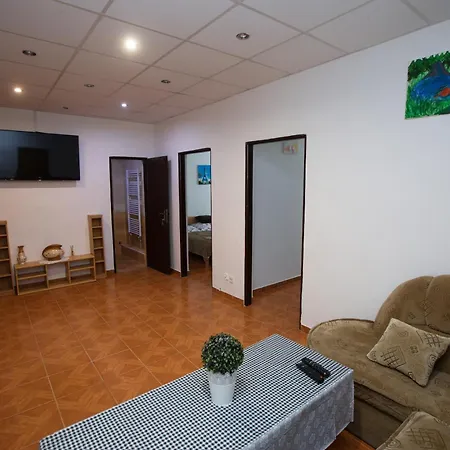 Guest house Alexander *